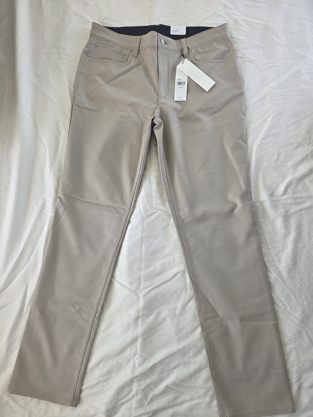 Calvin Klein Men's Slim Pants in Plaza Taupe. NWT. Stretch with Flex waits